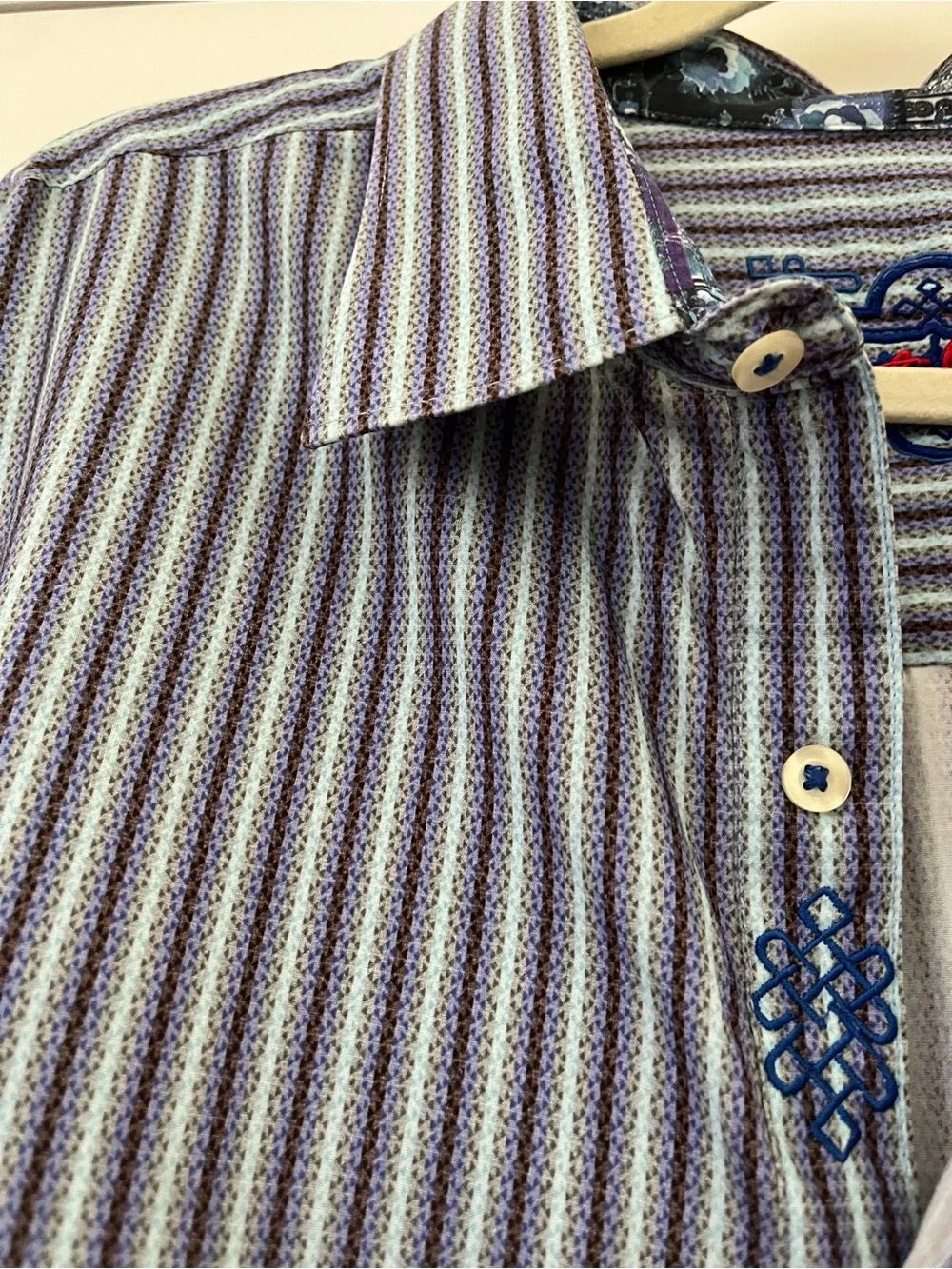 Robert Graham mens size
